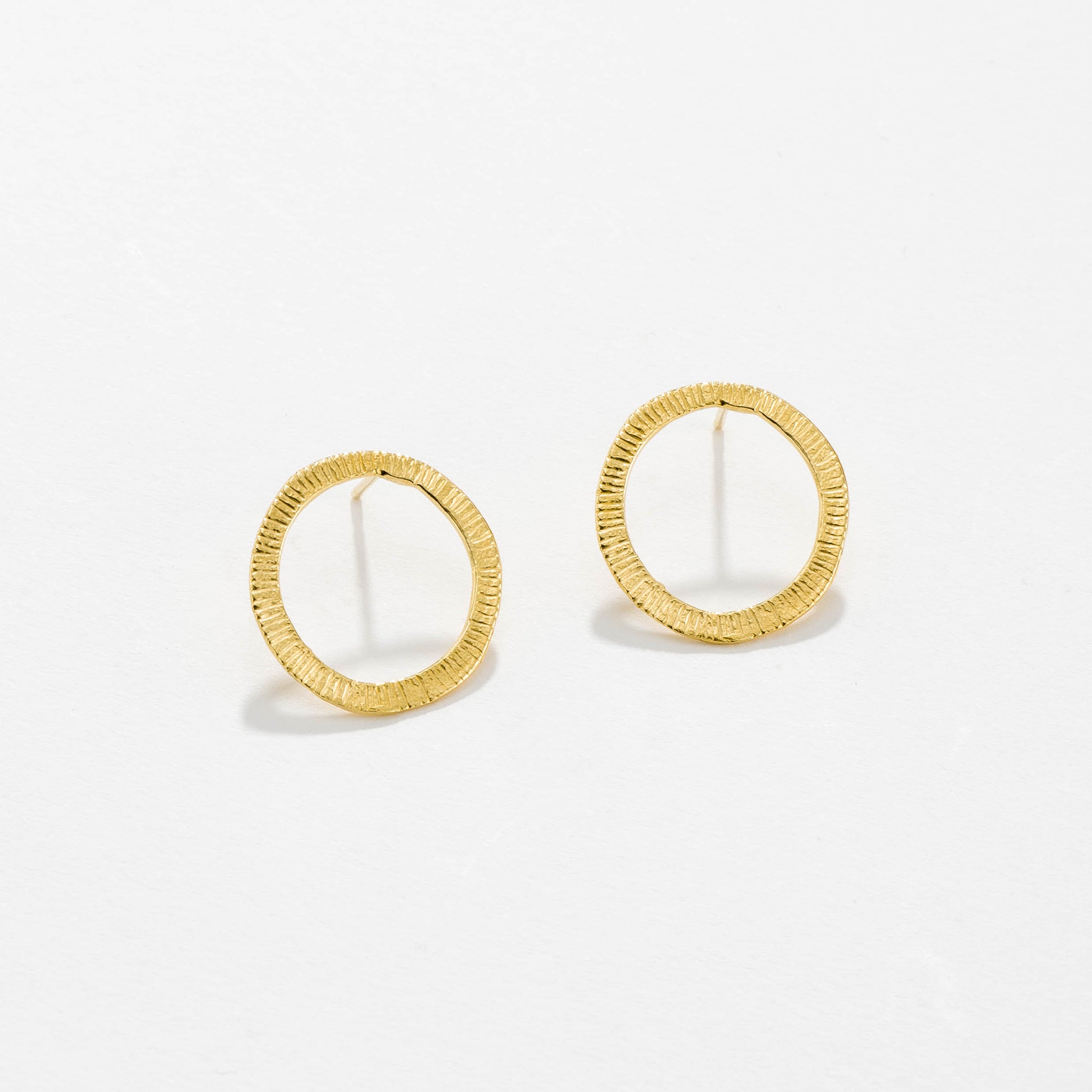 HELIOS studs
