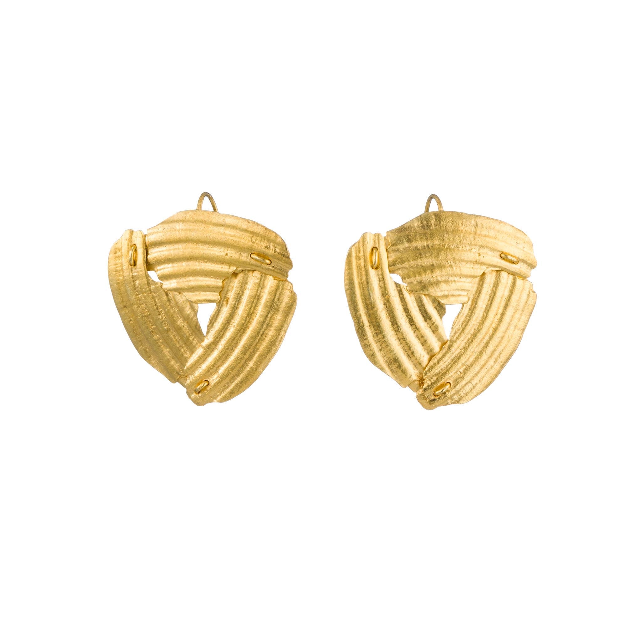 SEA SHELL TRIAD * NISO earrings