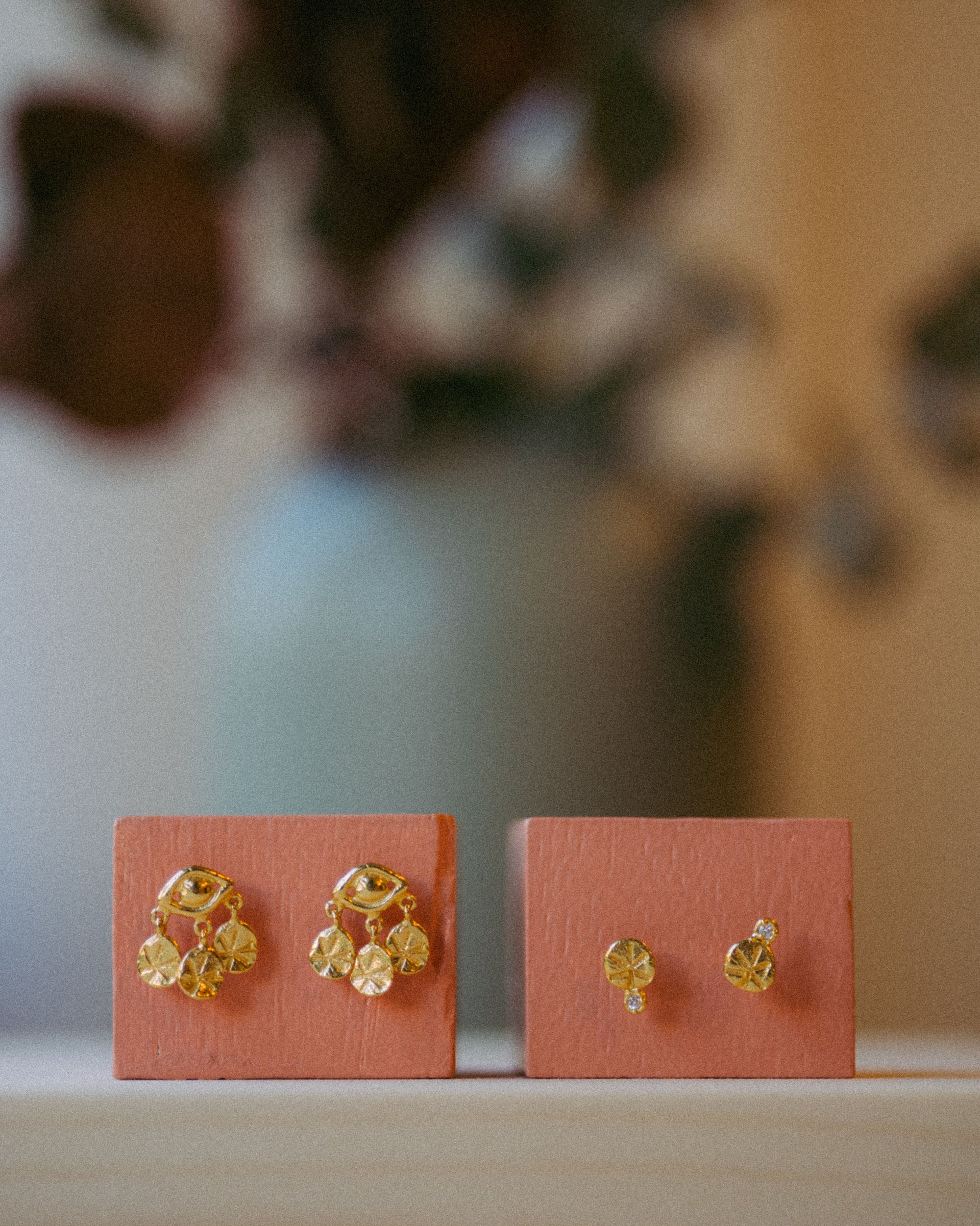 Starry Eyes Studs in Gold Plated Silver