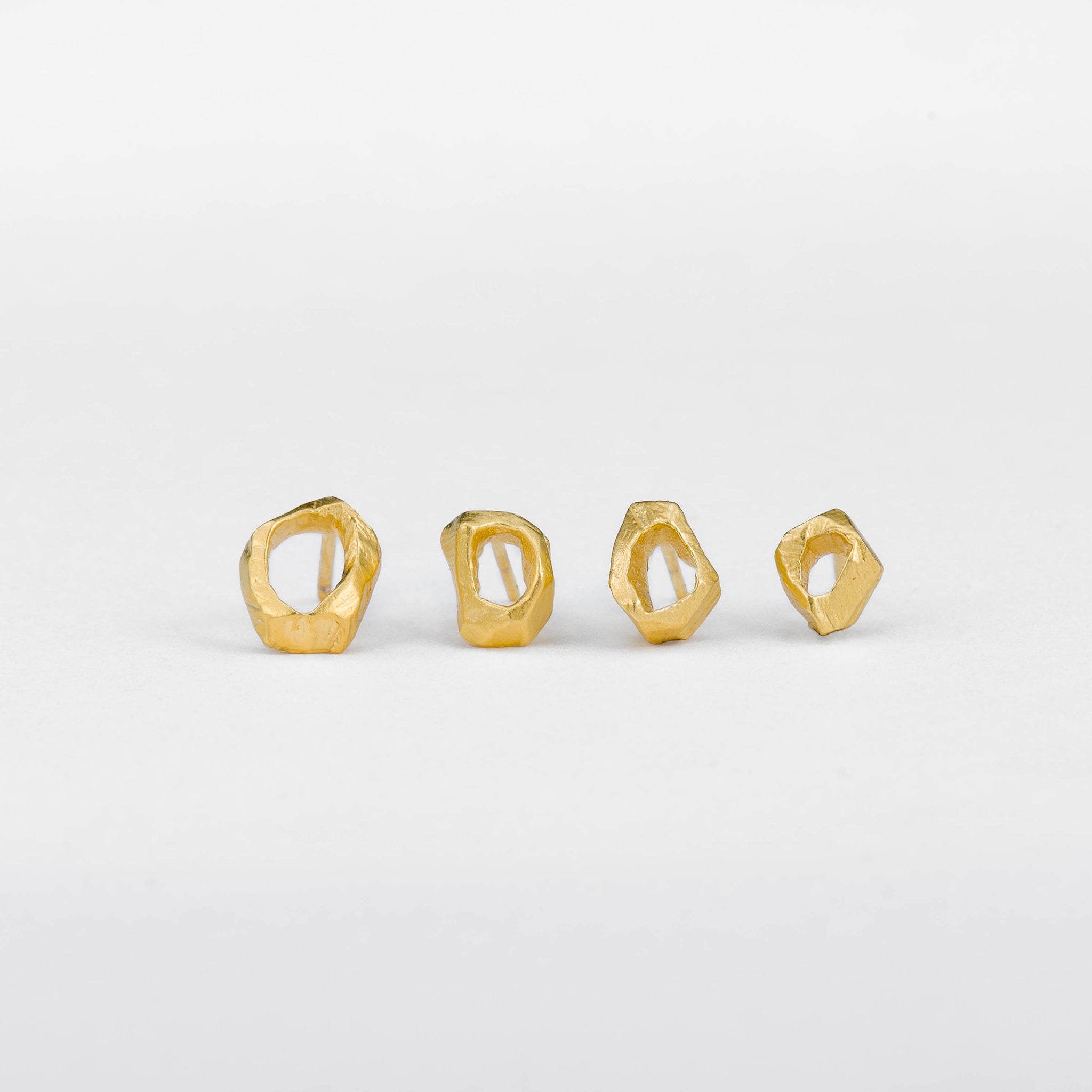 FRAGMENTS STUDS gold vermeil